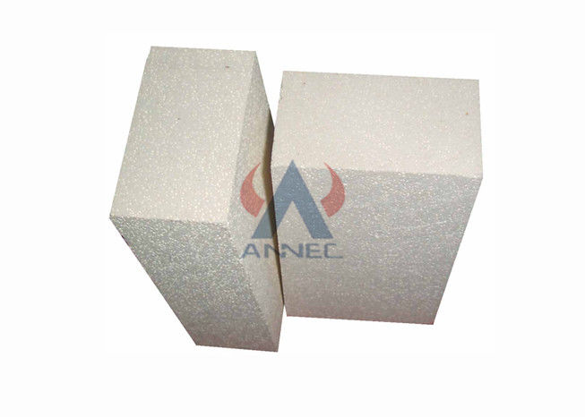 JM 26 Light Weight Mullite Insulation Brick For High Temperature Kiln , Stoves And Furnace